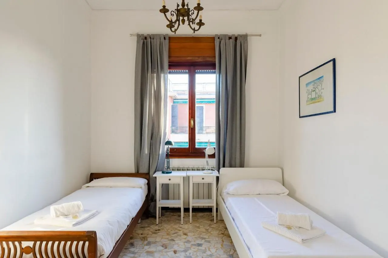 Joivy Apt For 7 Perfect For Families Close To Beaches Genoa 0*,